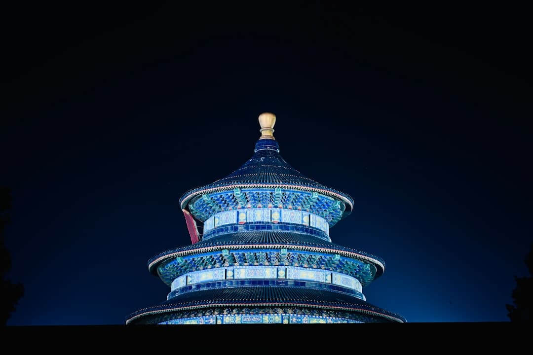 外媒曝蕾哈娜2026年将开演唱会